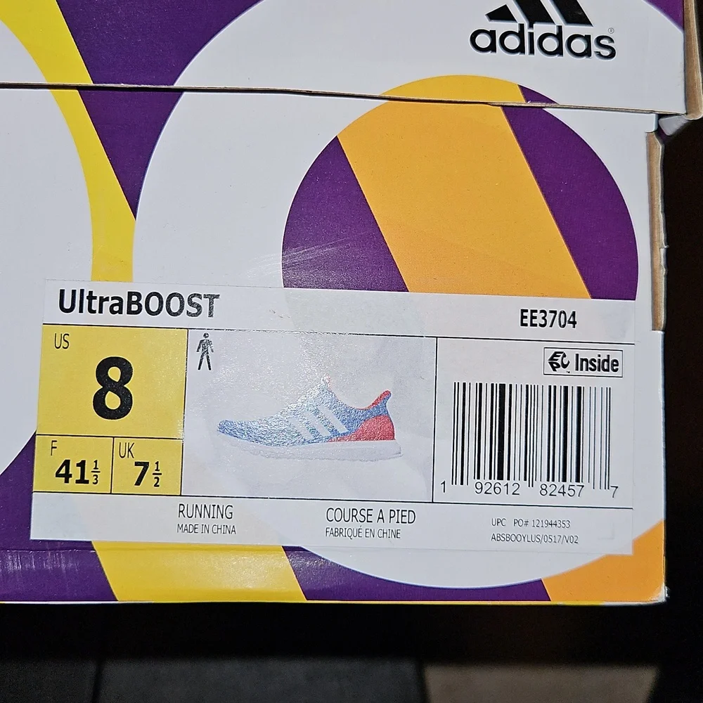 Adidas Ultraboost...Mens 8 - Picture 2 of 4